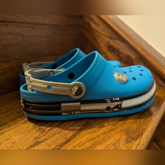 Crocs Star Wars jedi Crocs, Walt Disney world series Youth size 3 - Picture 1 of 13